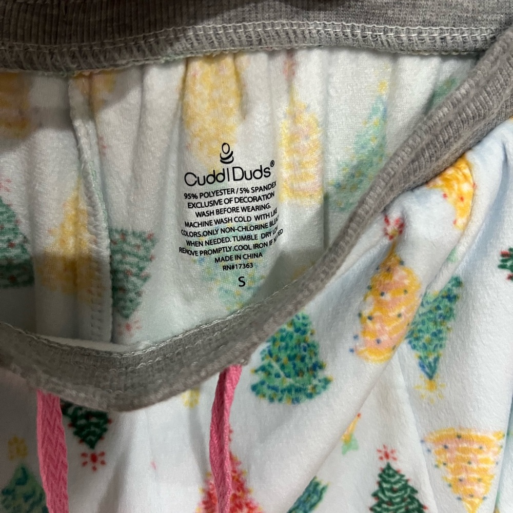 Cuddl Duds Multicolor Christmas Tree Print Pajama Set (NWT!!!) - Picture 6 of 9